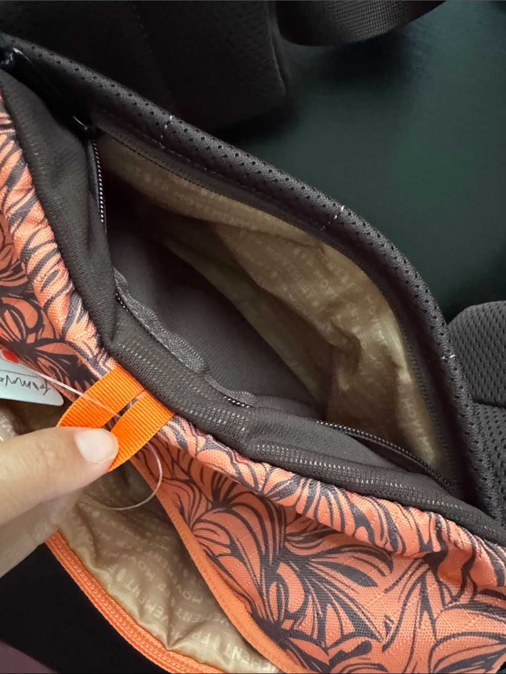 Free People Movement The Happy Camper Sling Bag Coral Floral Fanny Pack - NEW - Picture 7 of 10